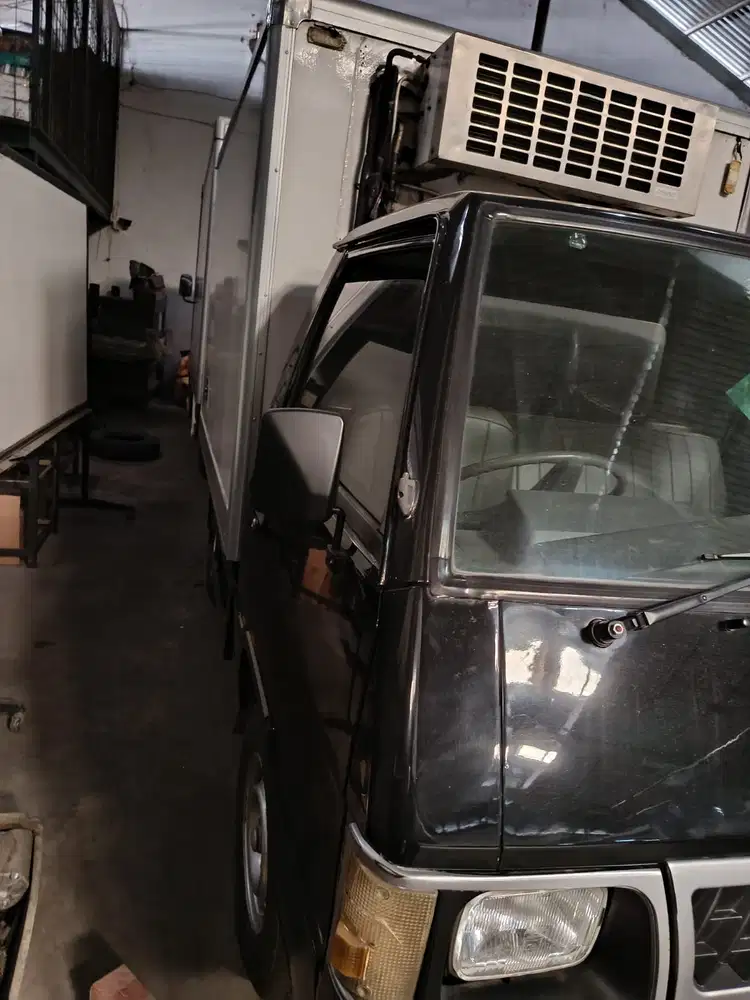 Mitsubishi Colt L300 2018 Diesel box pendingin freezer ND istimewa