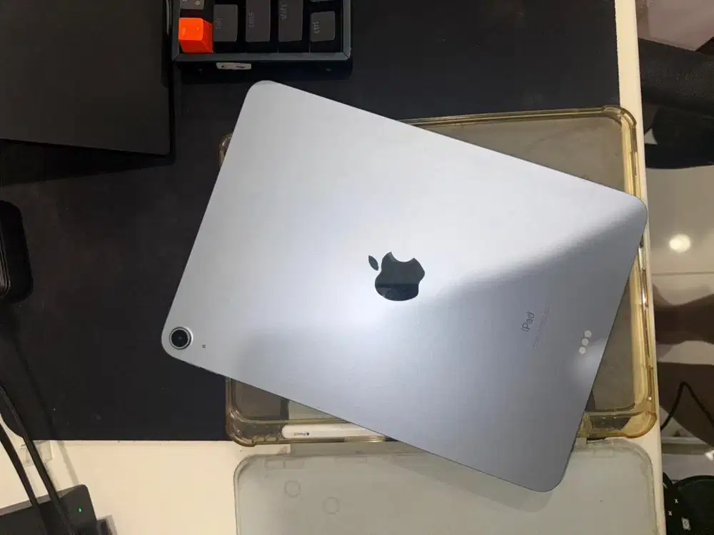 IPAD AIR 4TH GEN MULUS 95%