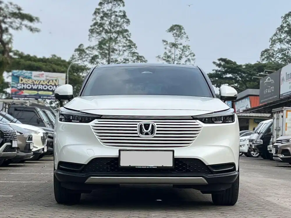 HONDA HRV E 1.5 CVT MATIC 2023 PUTIH KM 17RB