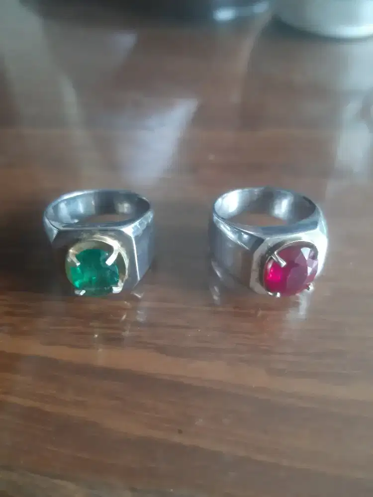 Permata jamrud & permata ruby