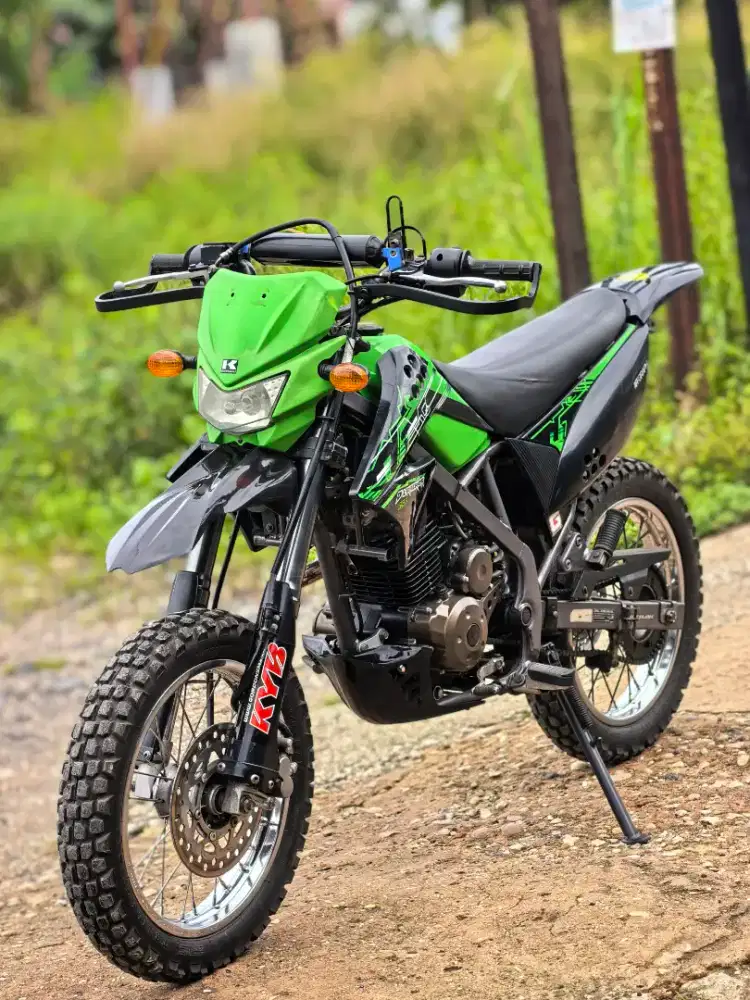 KLx D-Tracker 150cc Mantap