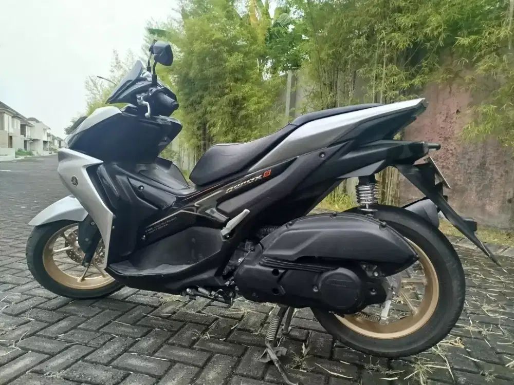 Yamaha Aerox S thn 2024 ABS connected keyless taat pajak srt lengkap