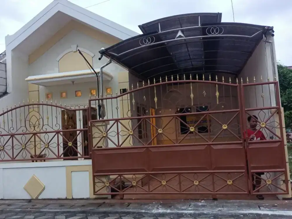 ‼️JUAL CEPAT‼️ Rumah Semi Furnished di Lebak Tambaksari Surabaya Utara