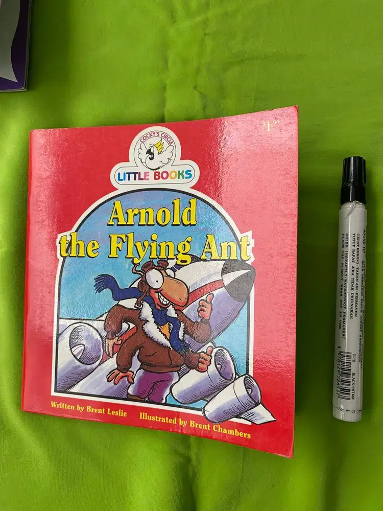 BUKU ARNOLD THE FLYING ANT – LITTLE BOOKS – PRELOVED
