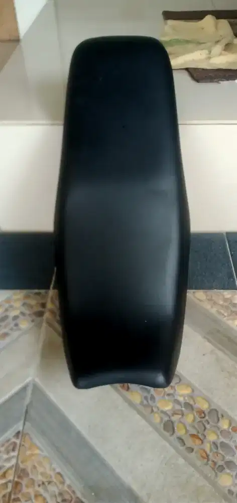 Bismillah barangkali ada yg minat jok motor buat Ninja