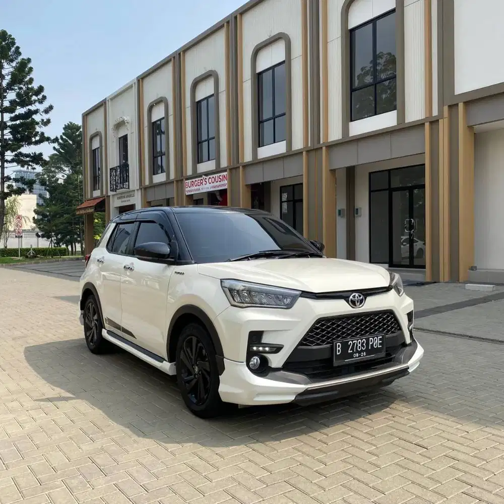 TOYOTA RAIZE GR SPORT 1.0 TURBO 2021 TWO TONE AT MATIC GANJIL