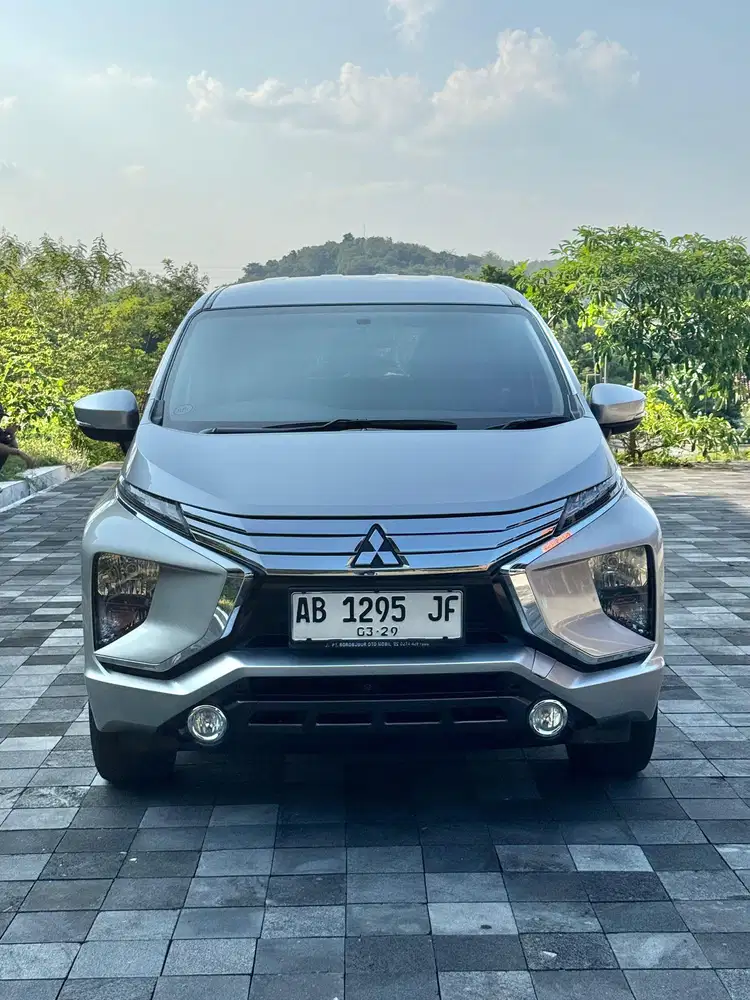 (DP 50 JUTA) XPANDER GLS 2018 MATIC