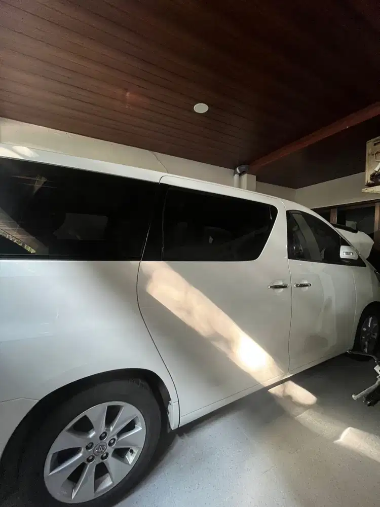 toyota alphard 2013 2.4G