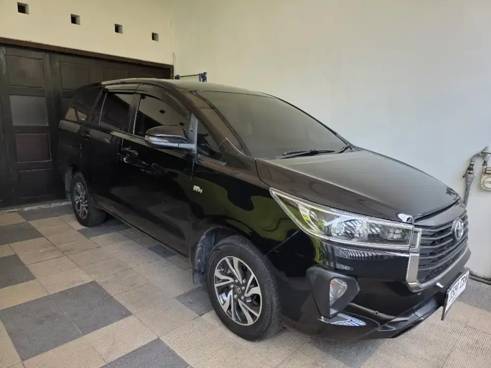 Innova v 2.0 automatic