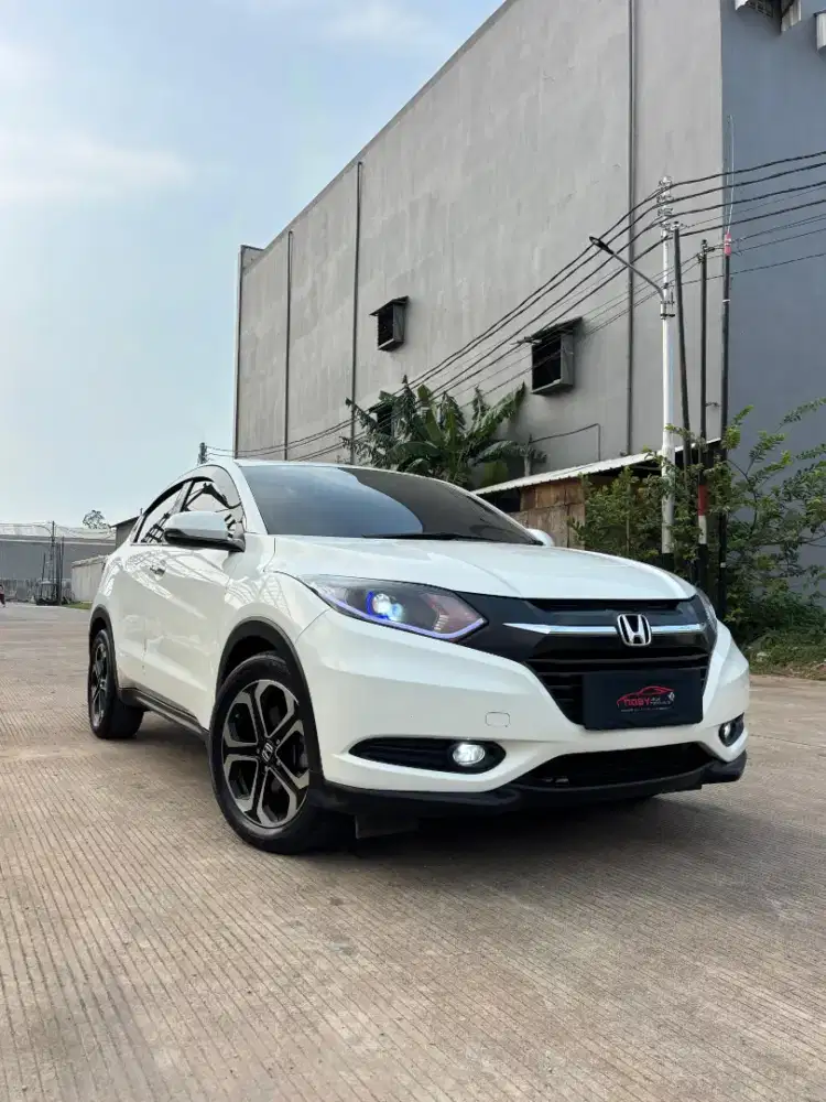 Honda HRV E matic 2016 bekas murah