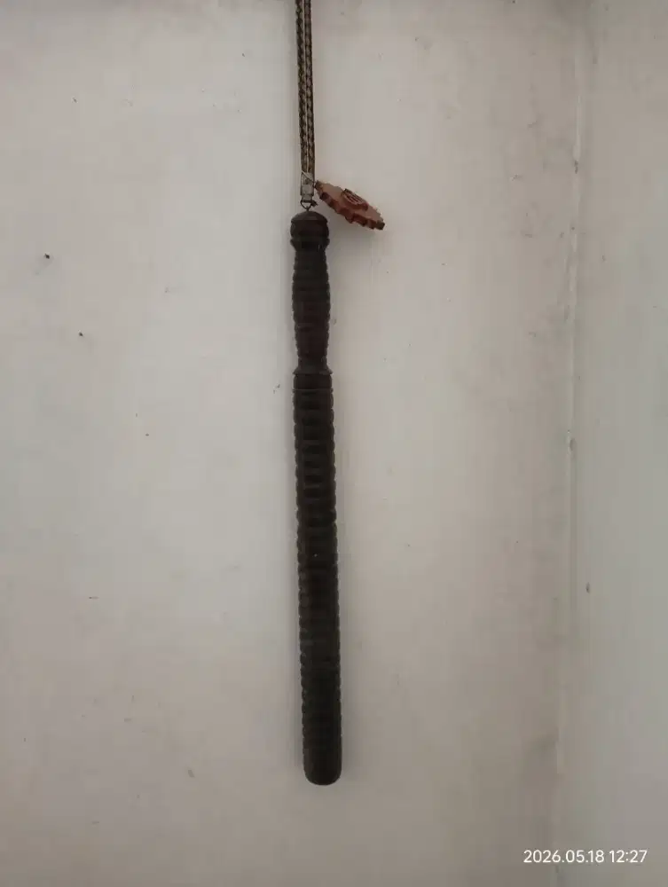 Tongkat Antik Stigi