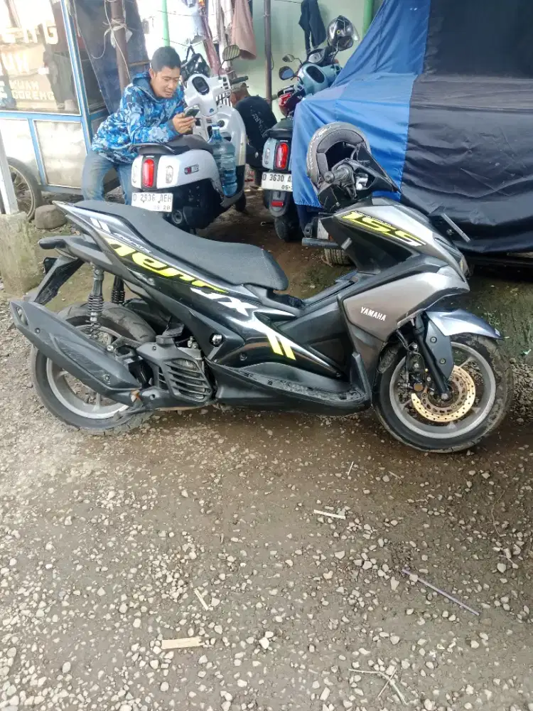 Jual yamaha aerox 2019 abs