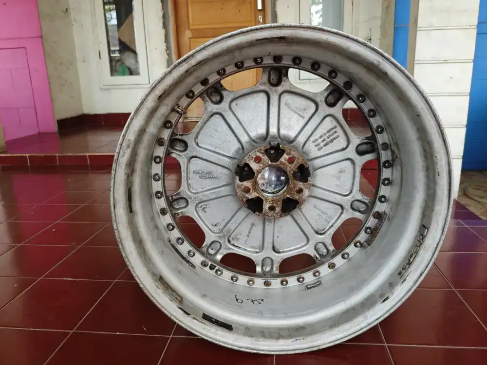 Trafficstar Japan R20 8.5/10.5 (Lip belakang custom)/Rare dan murah