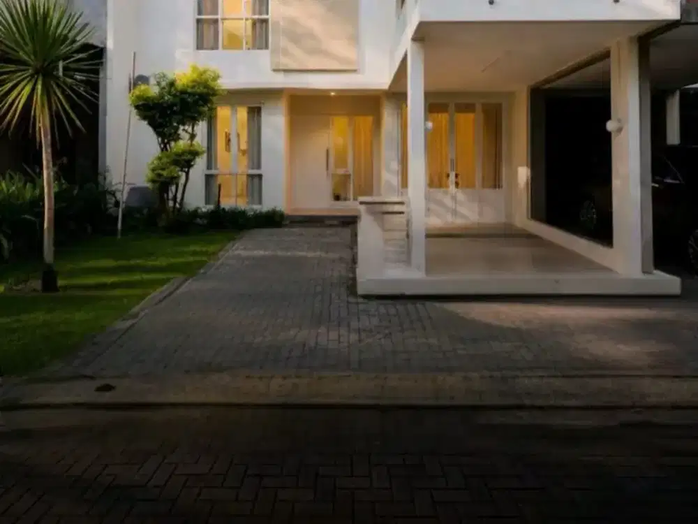 Rumah Cantik 2 Lantai Siap Huni di Cluster BSD City Dekat AKSES TOL & Aeon Mall