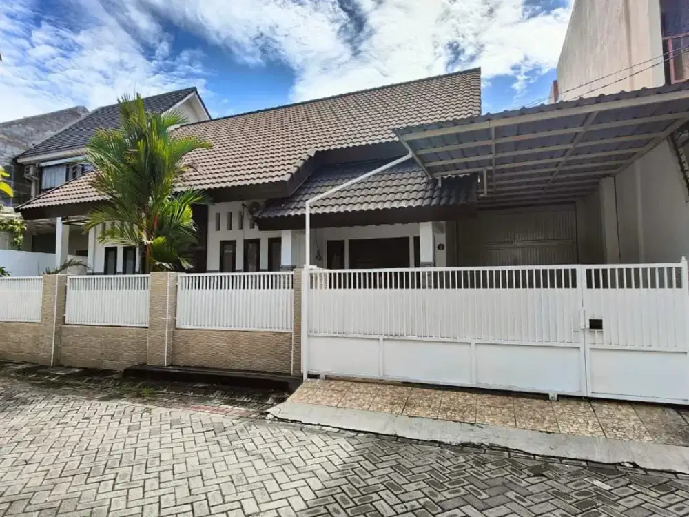 Rumah LEBAR !5  Minimalis Modern Siap Huni Lokasi Kebonsari Elveka Surabaya Selatan