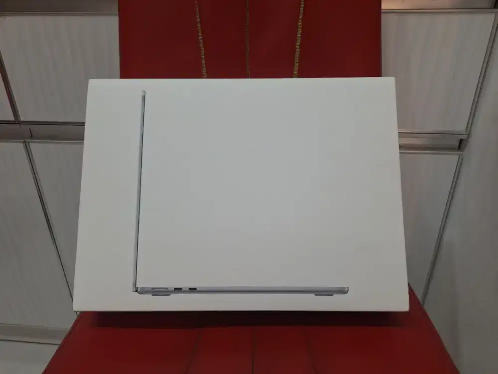 Apple Mac Book Air 13