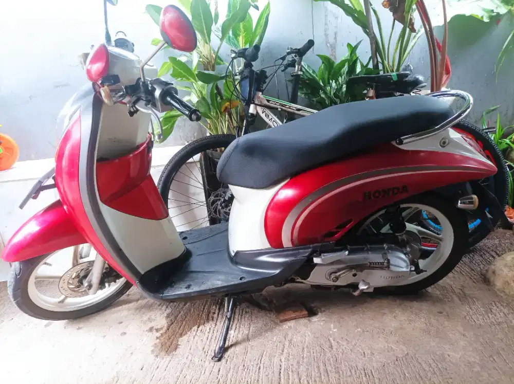 Honda scopy 2013 komplit pajak on