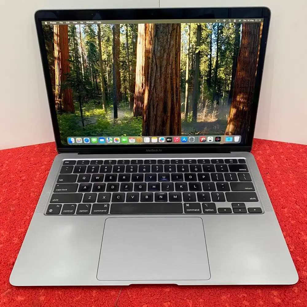 Macbook Air 13 inch Retina, 2020 M1 Gray