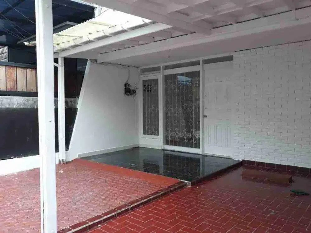Dijual/Disewakan Rumah Siap Huni Area Pondok Indah Jaksel
