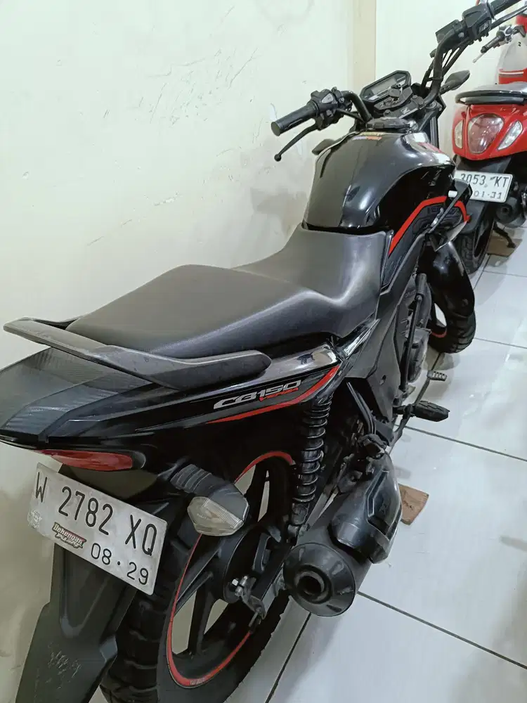 Siap pakai HONDA CBVERZA 150 2019 bisa kredit