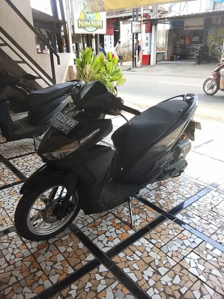jual vario 125 tahun 2015