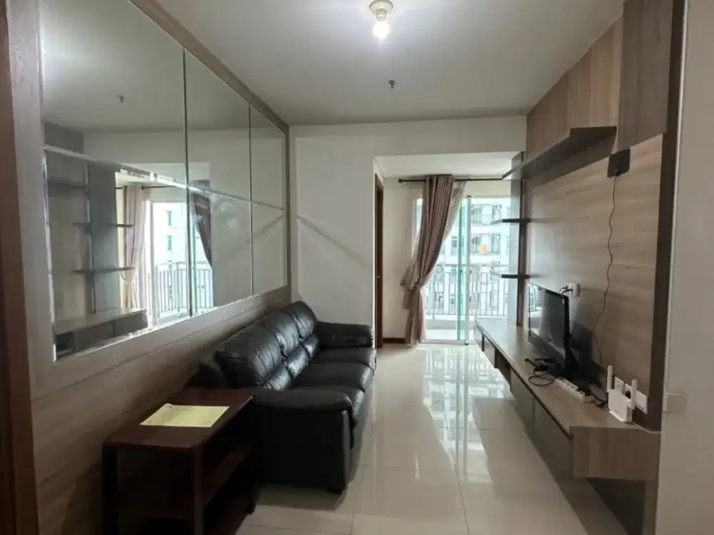 Ready Disewakan 2BR Condominium uk 74m2 Furnished, lantai sedang