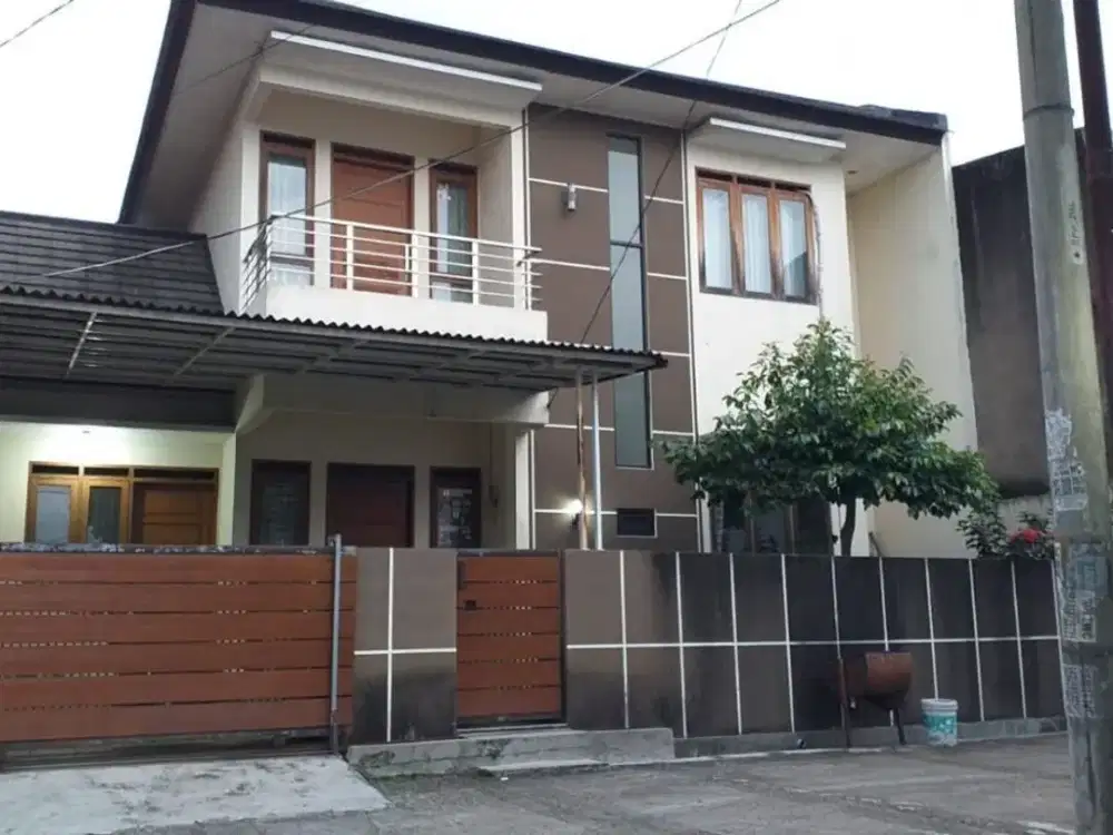 Rumah Siap Huni di Arcamanik Endah Dekat Cisaranten Antapani Bandung