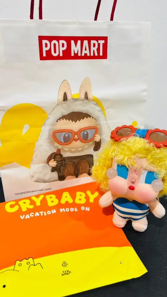 Popmart Crybaby