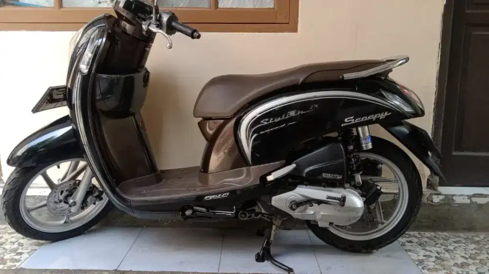 Honda scoopy 2016