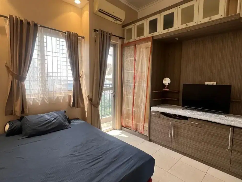 Dijual Cepat Apartment 2BR Semi Furnished Di Maple Park Sunter Jakarta