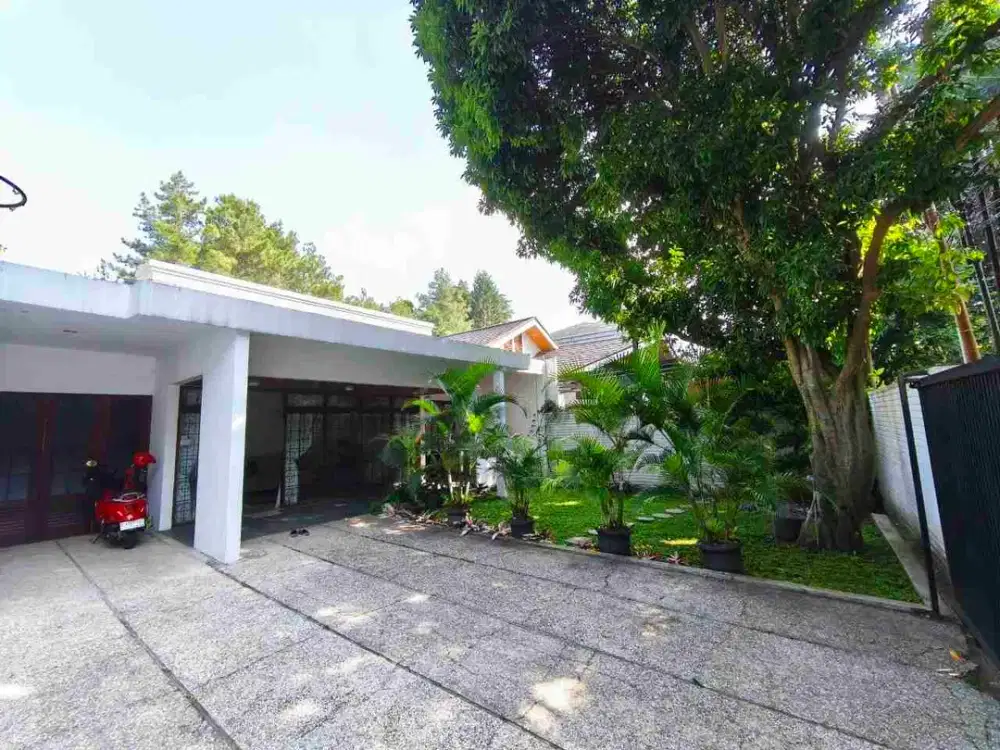 Rumah dijual strategi terawat di Pasteur Sayap Sarijadi Sayap Setraduta
