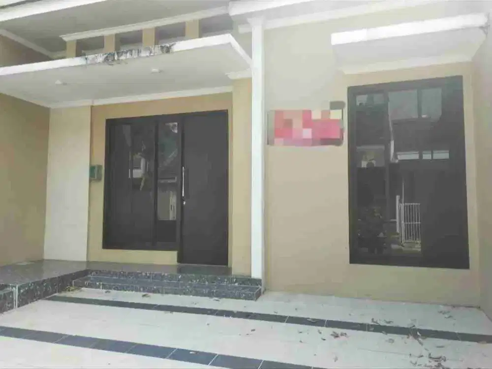 DiJual Rumah Baru Renovasi Siap Huni Bulit Palma Citraland Surabaya.