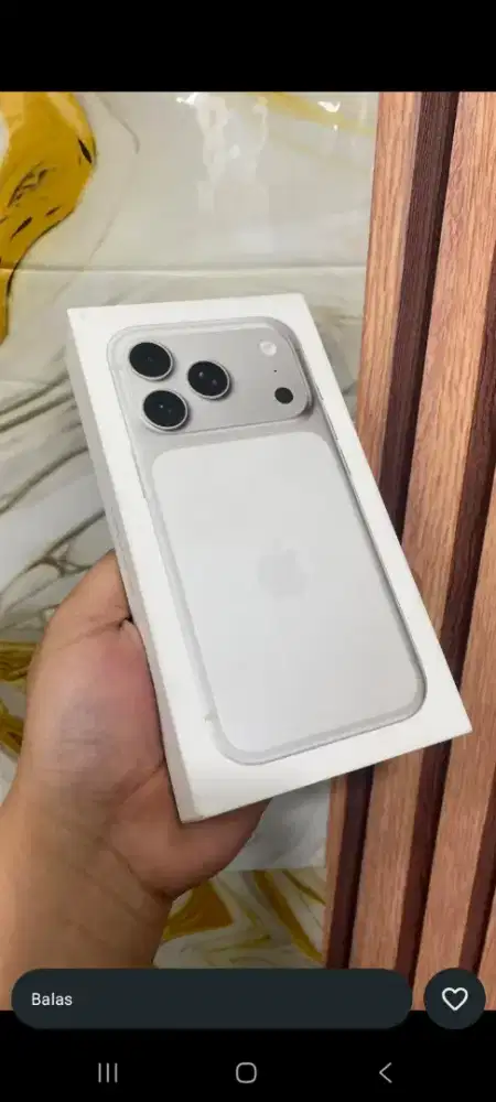 IPHONE 17 PROMAX 256 silver IBOX TAM ... CASH / KREDIT/ TRADE IN BISA