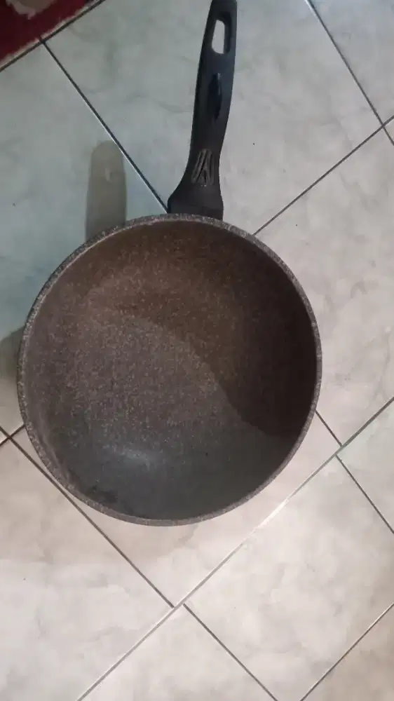 WOK PAN MIKAKU 32 (MARON)
