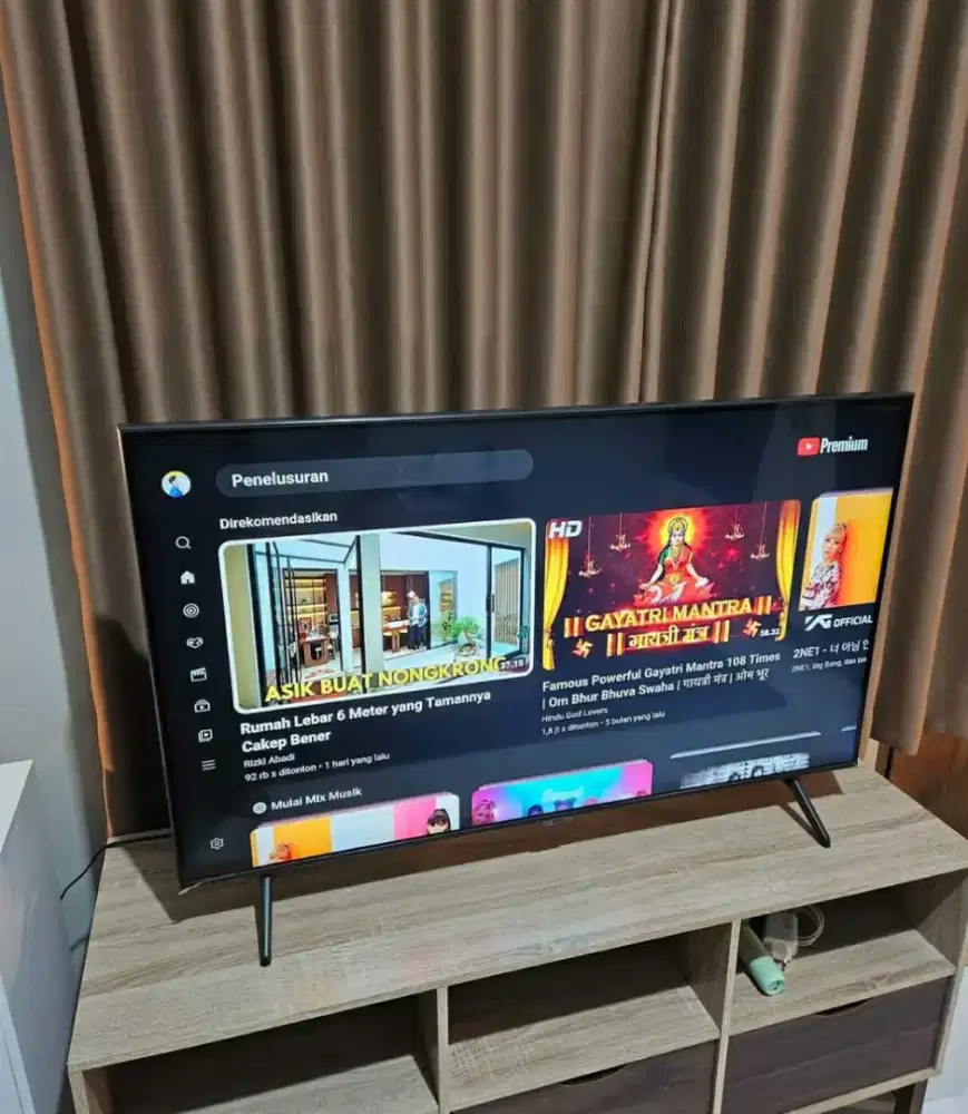 LG 32inc smart wifi