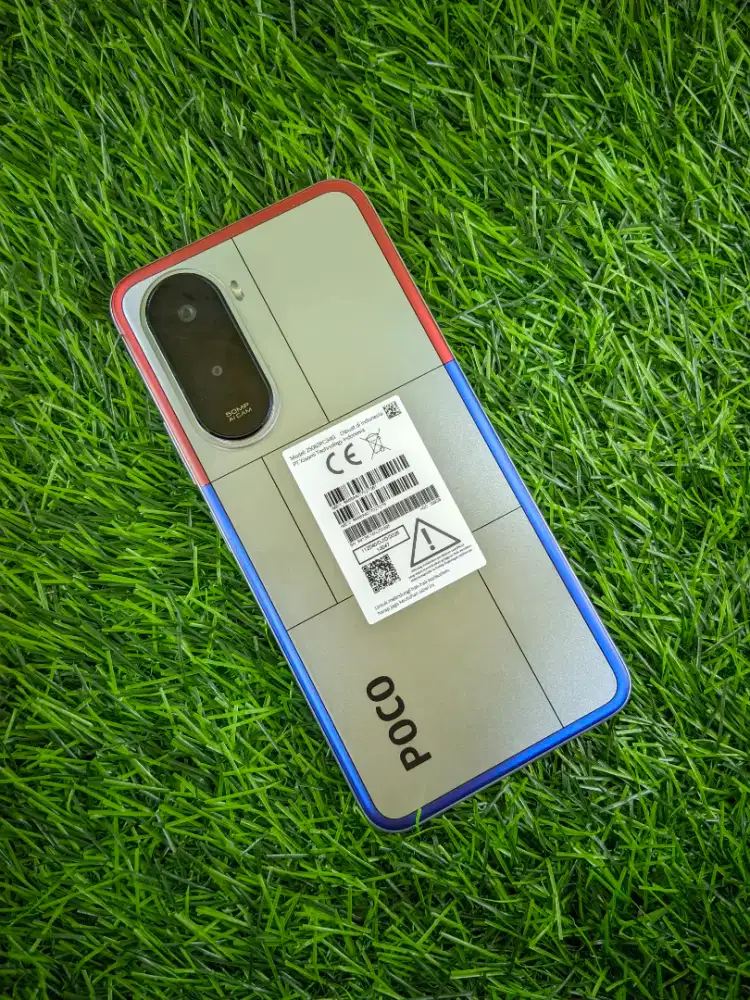 Poco M7 ram 8/256GB lengkap mulus normal tanpa minus