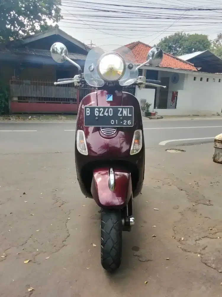PIAGGIO VESPA LXV150IE 3V TAHUN 2013