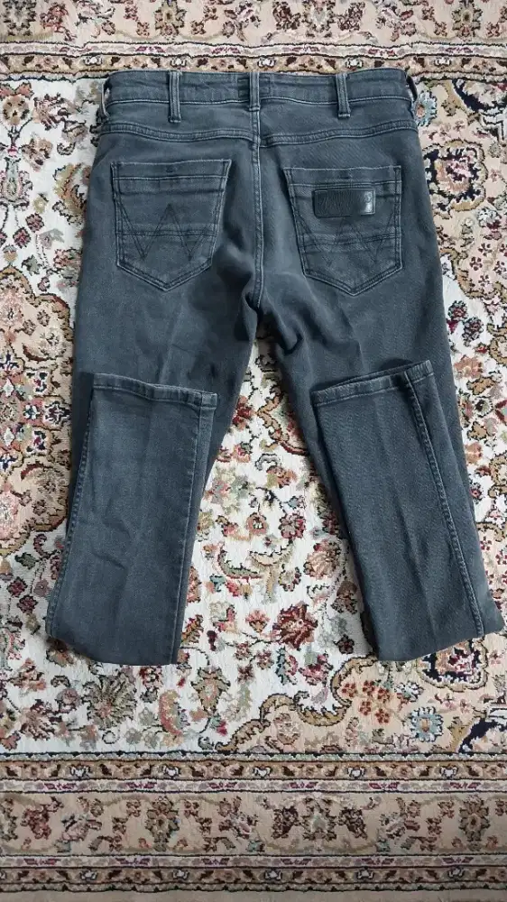 Celana jeans weangler skinny vegas