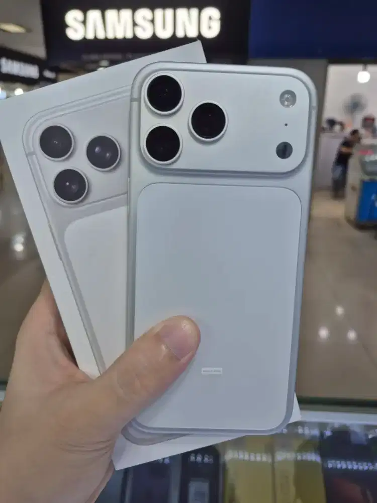 Iphone 17 pro max 256gb silver ibox pakai 2minggu bh 100% cc11x mulus