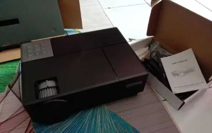 Jual murah proyektor siap pakai
