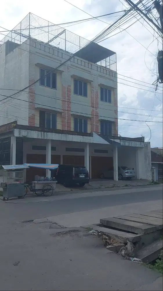 Ruko gandeng 3  daerah krakatau bekas indomaret disewakan