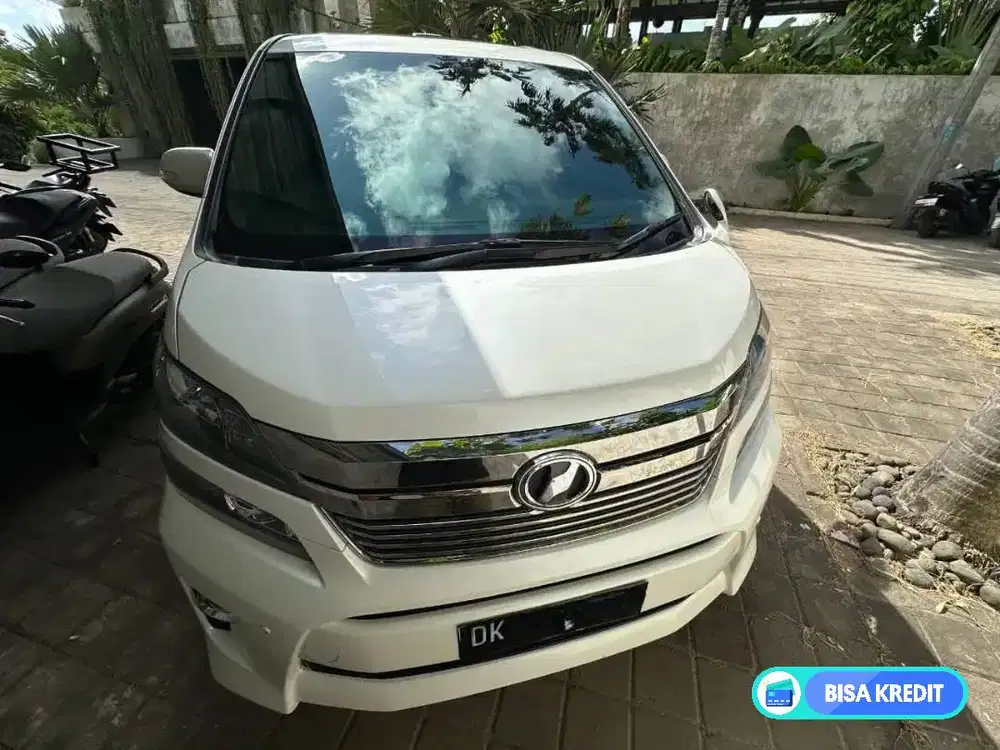 Dijual Cepat Toyota Velfire (2013) - Mobil Terawat dan Siap Pakai