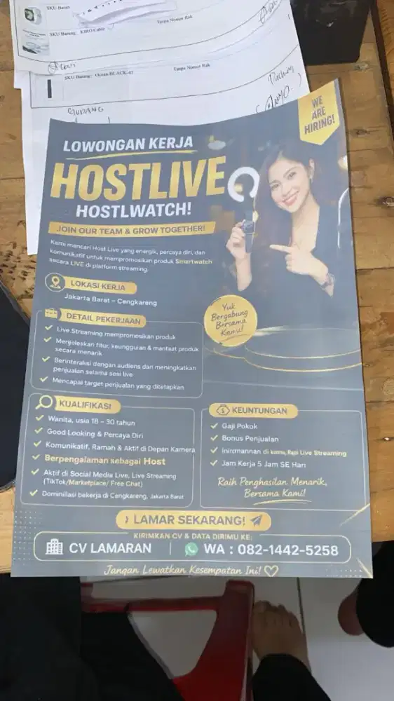 lowongan pekerjaan HOST LIVE