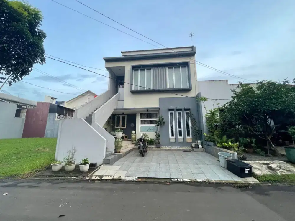 Dijual Rumah 2 Lantai Dalam Cluster di BSD Selangakah dari Pasar Modern dan Akses Tol