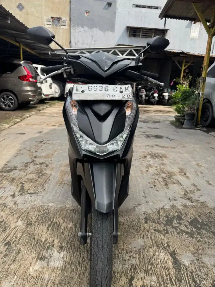 Beat iss 2023 hitam istimewaa