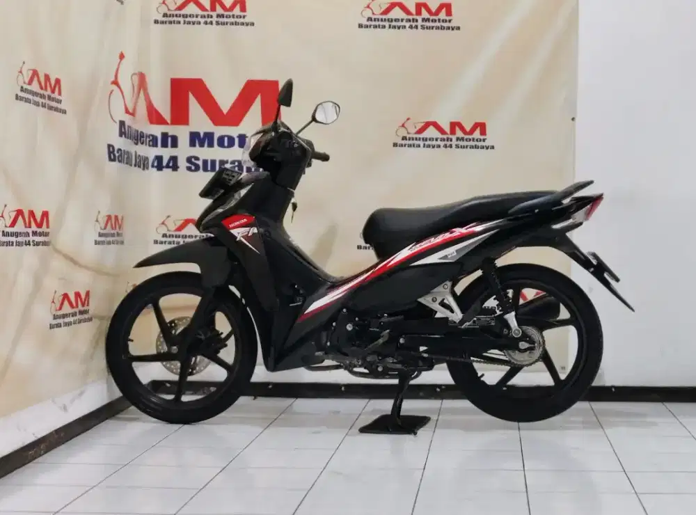 Ready Km 7 Ribu Honda Revo X Tahun 2022 warna Hitam doff