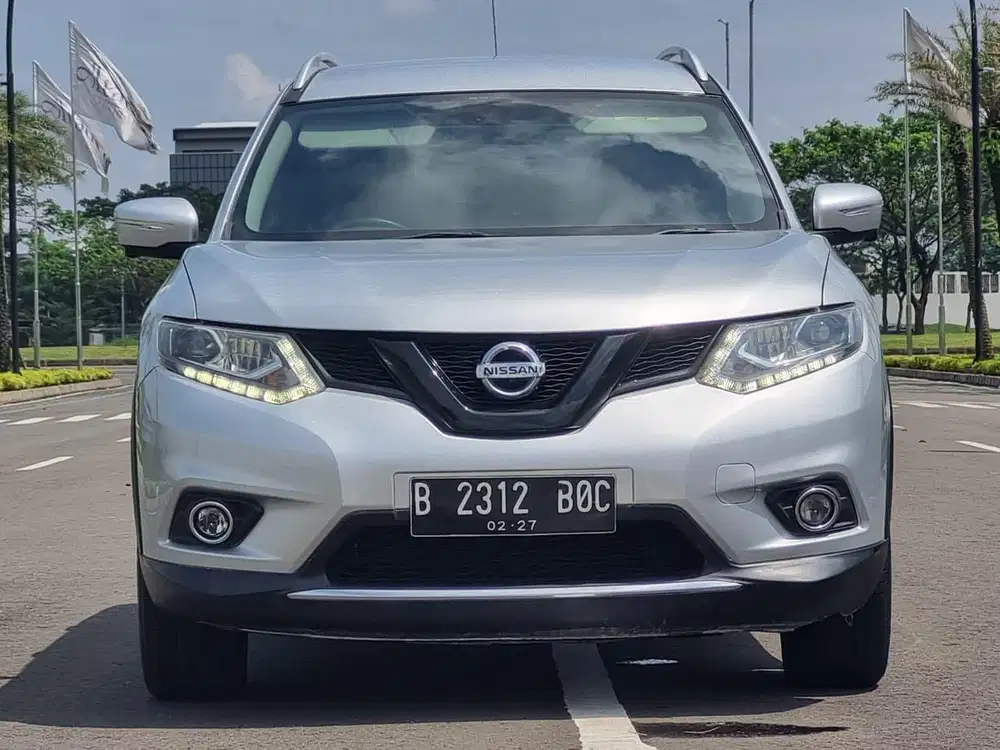 Nissan Xtrail 2.5 AT 2017 Warna Silver