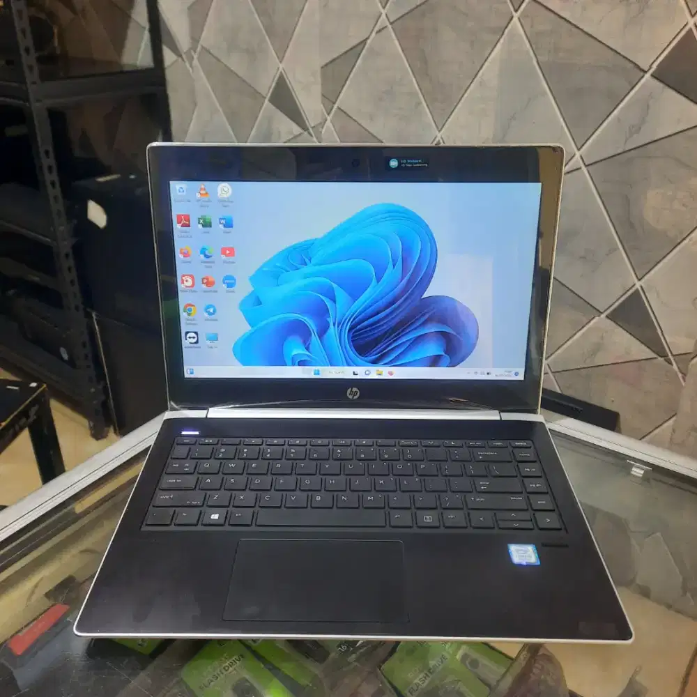 HP 430 G5, Core i3 Gen 7, RAM 4GB, SSD 128GB, 14 inch