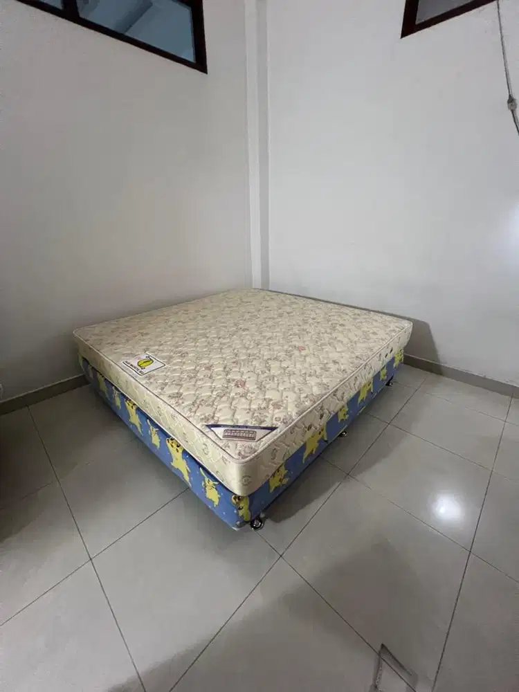 Spring bed kasur dan kaki springbed