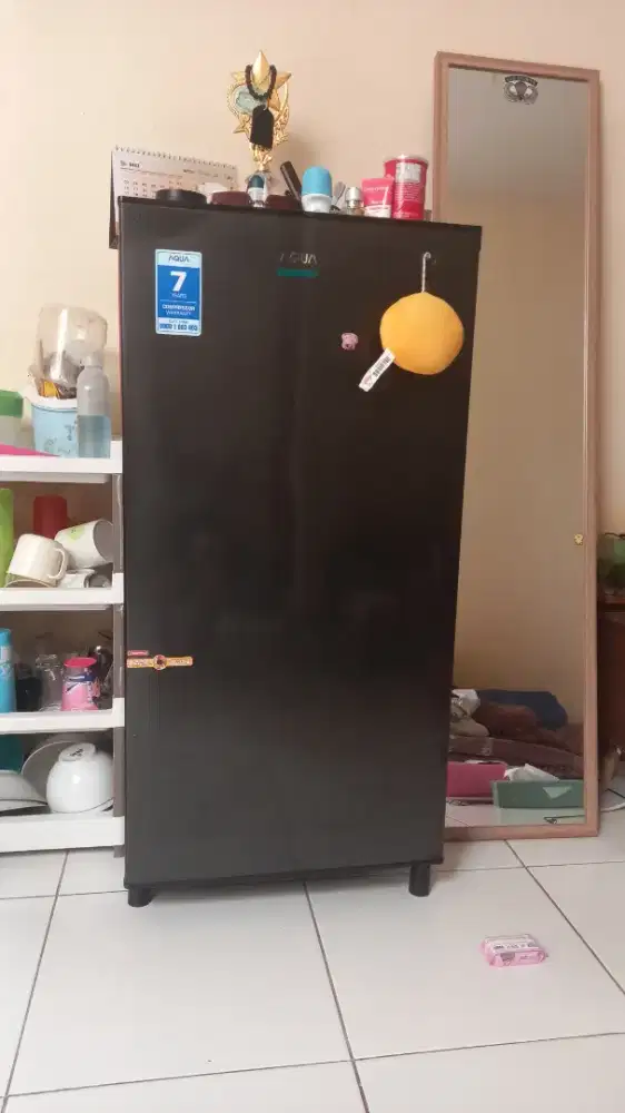 Kulkas merk aqua 1 pintu